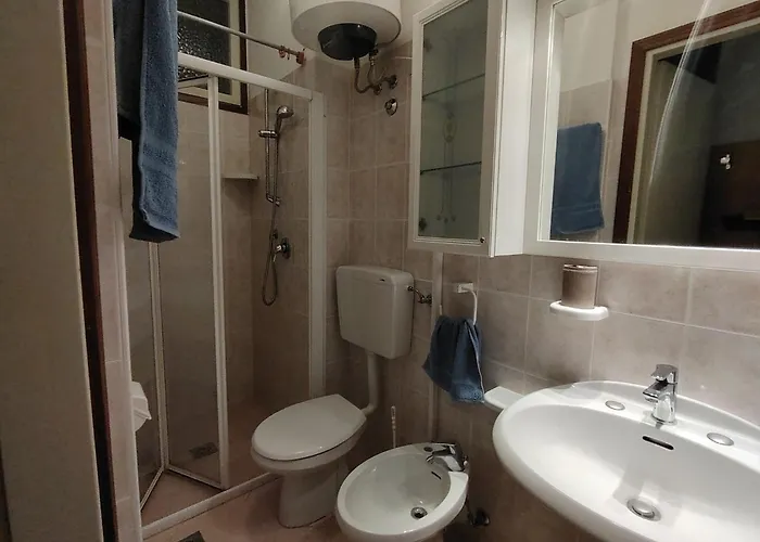 Cozy Flat In Apartment *